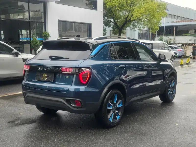 Lynk & Co 01 2017 2.0T 2WD Pro Edition — миниатюра 6