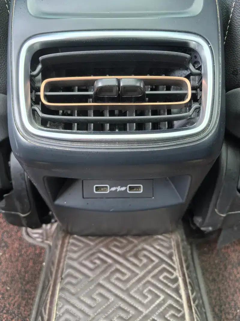 Lynk & Co 01 2019 2.0T 2WD Pro Edition (China VI Emission Standard) — миниатюра 10