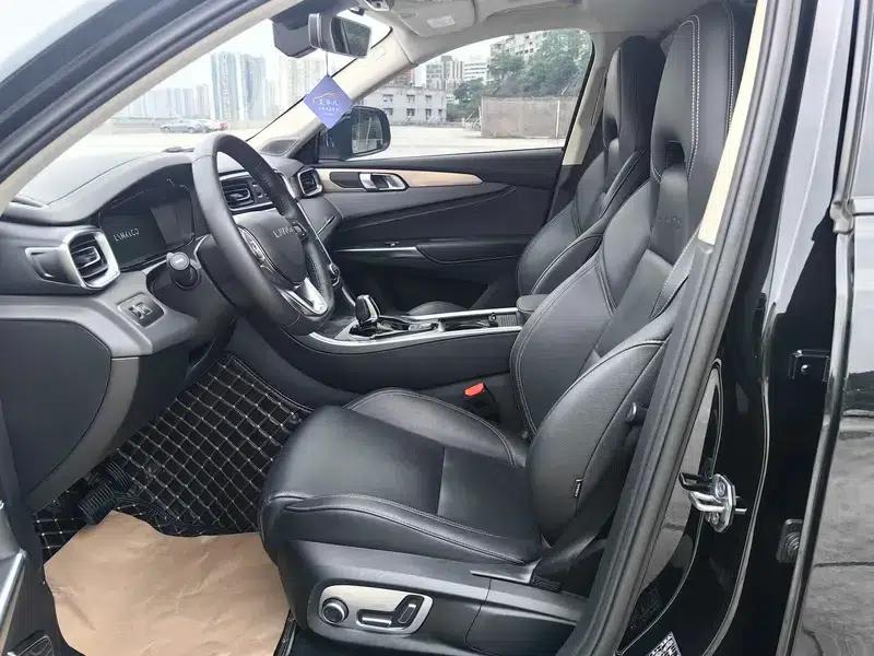 Lynk & Co 01 2019 2.0T 2WD Pro Edition (China VI Emission Standard) — миниатюра 10