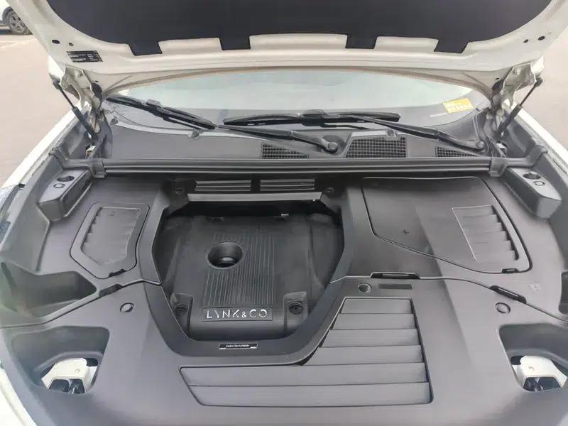 Lynk & Co 01 2019 2.0T 2WD Pro Edition (China VI Emission Standard) — миниатюра 8