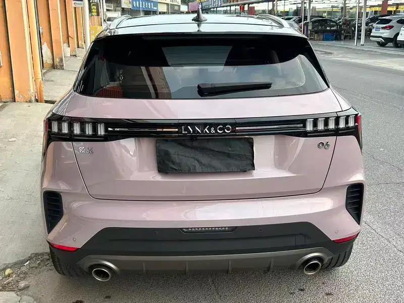 Lynk & Co 06 2021 1.5T Shero Pink Special Edition — миниатюра 5