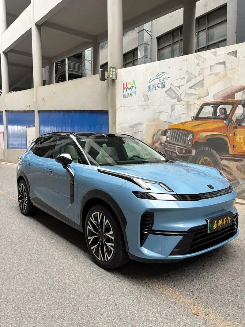 Lynk & Co 08 EM-P 2026 Model 210 AWD Performance Ultra H7 — миниатюра 3