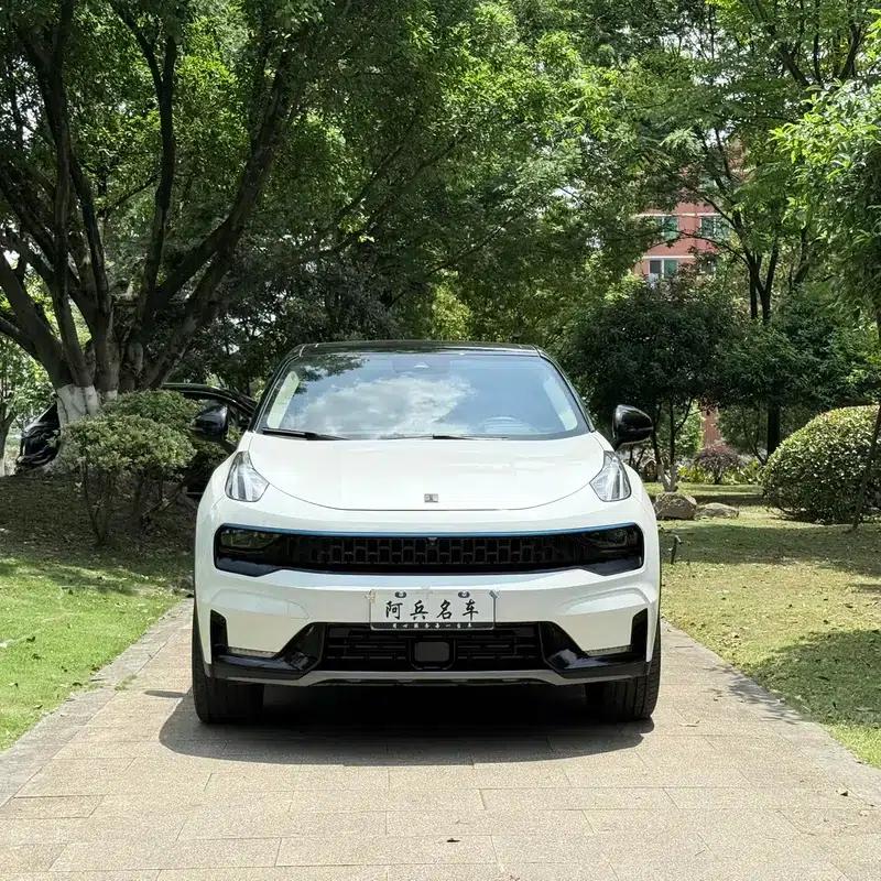 Lynk & Co 05 2022 2.0TD Two-Wheel Drive Halo — миниатюра 2