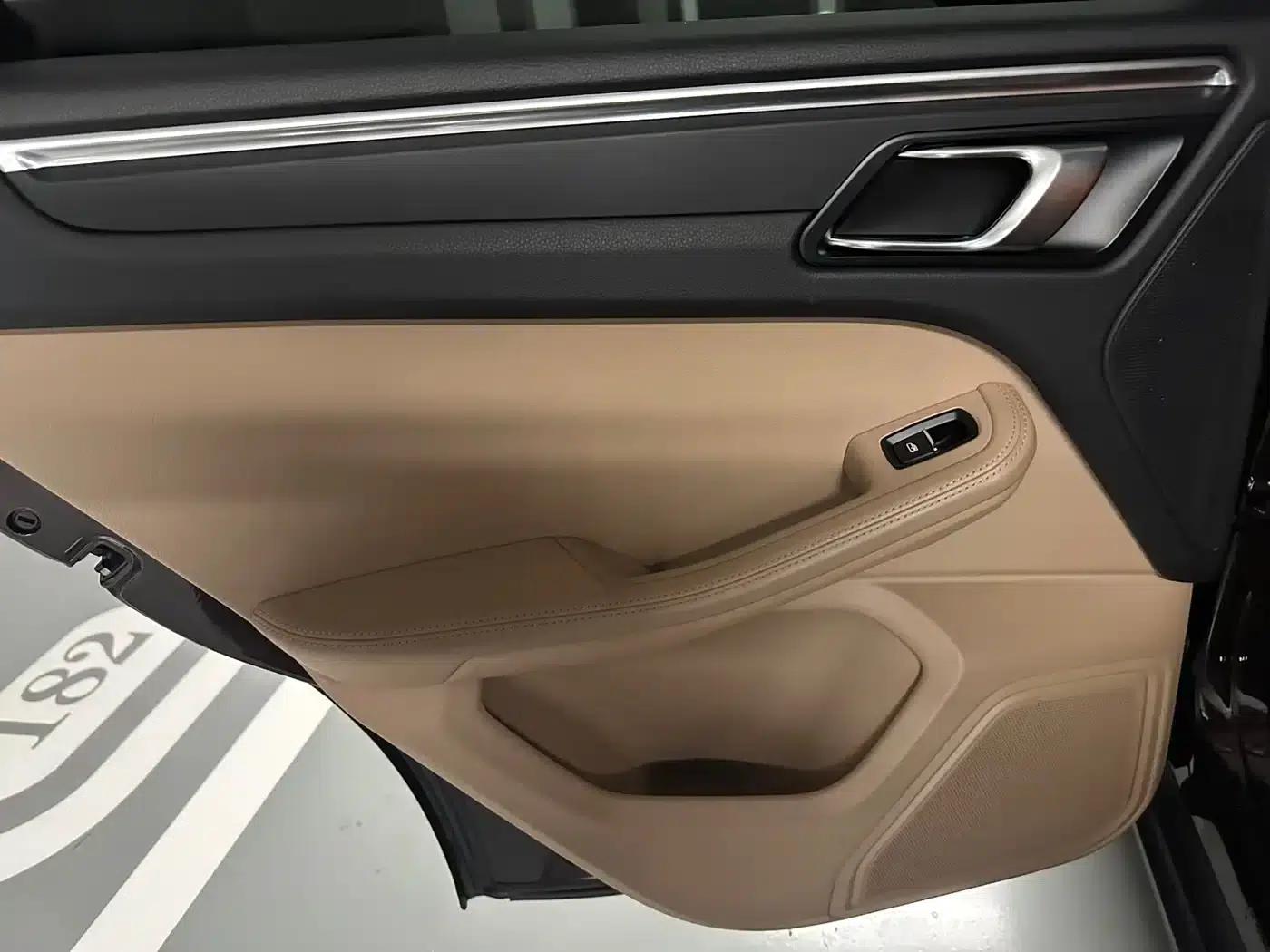 2020 Macan 2.0T — миниатюра 15