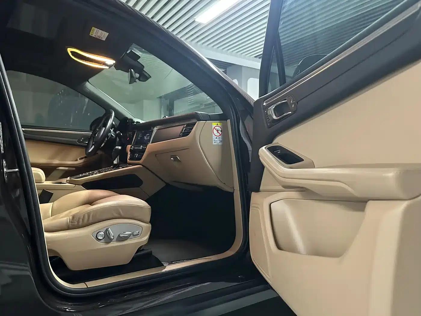 2020 Macan 2.0T — миниатюра 22
