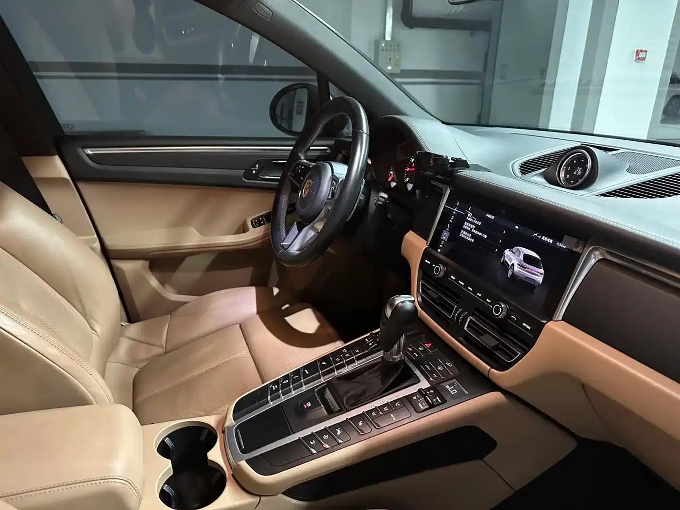 2020 Macan 2.0T — миниатюра 23