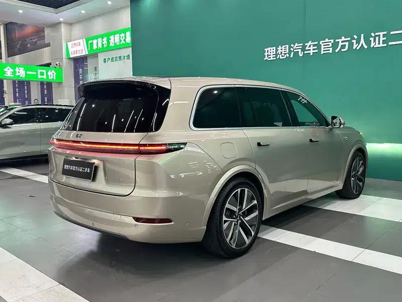 Li Auto L9 2022 Max Edition — миниатюра 15