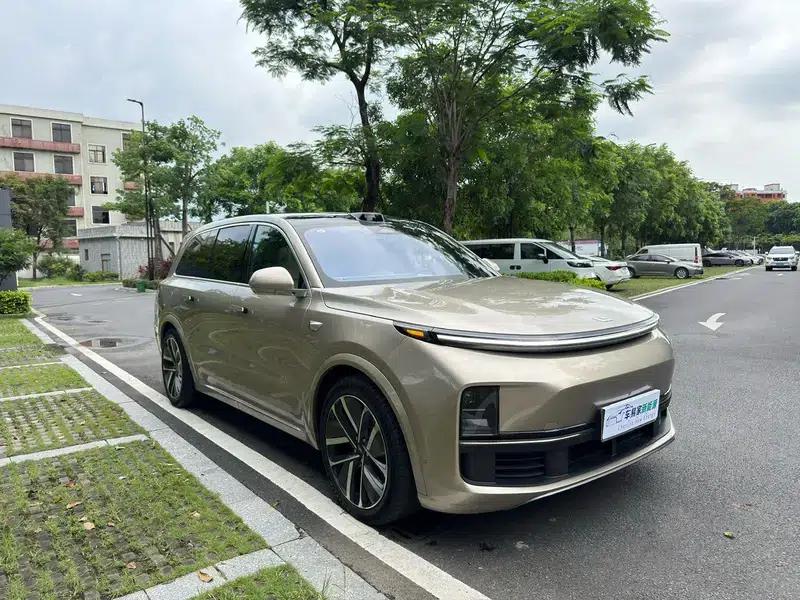 Li Auto L9 2022 Max Edition — миниатюра 3