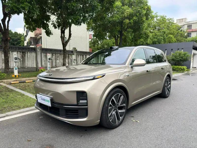 Li Auto L9 2022 Max Edition — миниатюра 22