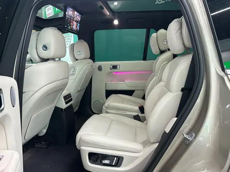 Li Auto L9 2022 Max Edition — миниатюра 38
