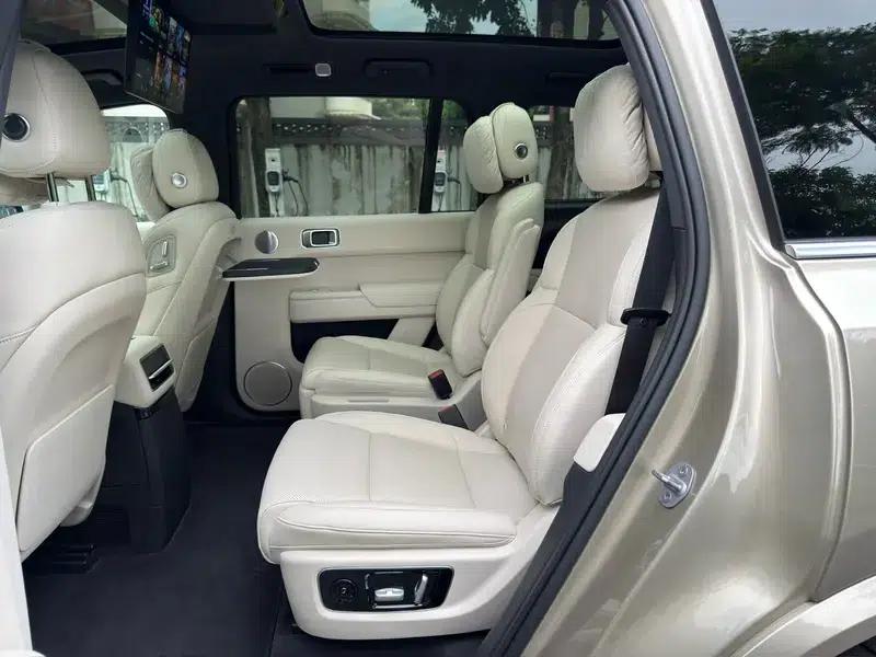 Li Auto L9 2022 Max Edition — миниатюра 42