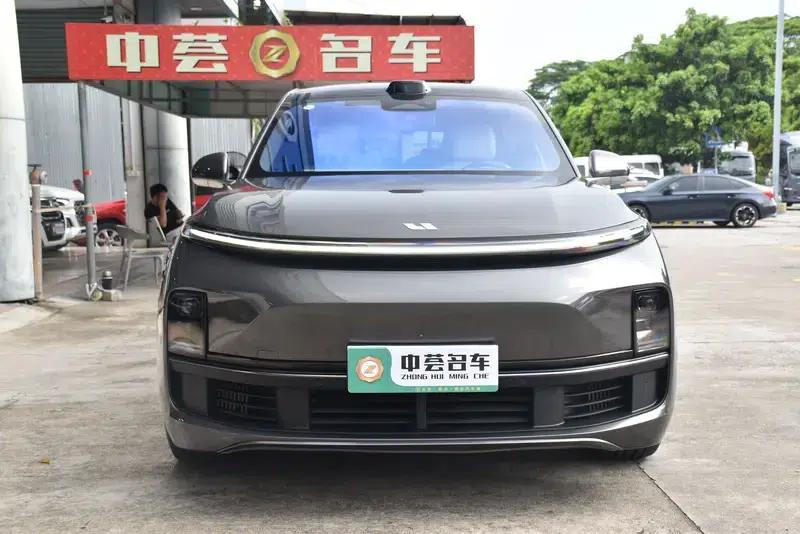 Li Auto L9 2022 Max Edition — миниатюра 2