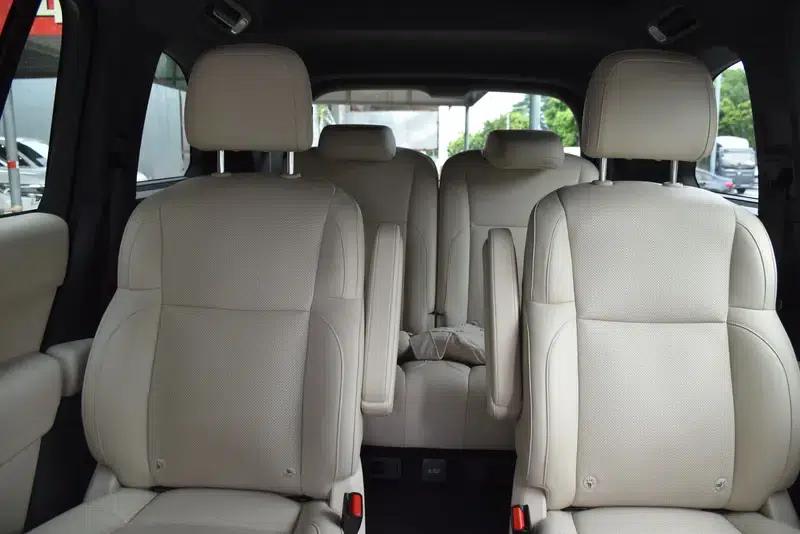 Li Auto L9 2022 Max Edition — миниатюра 19