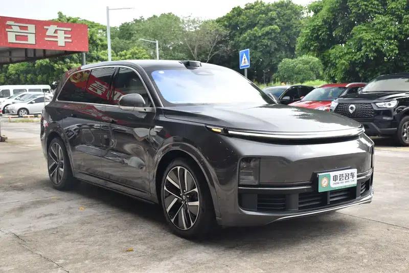 Li Auto L9 2022 Max Edition — миниатюра 3