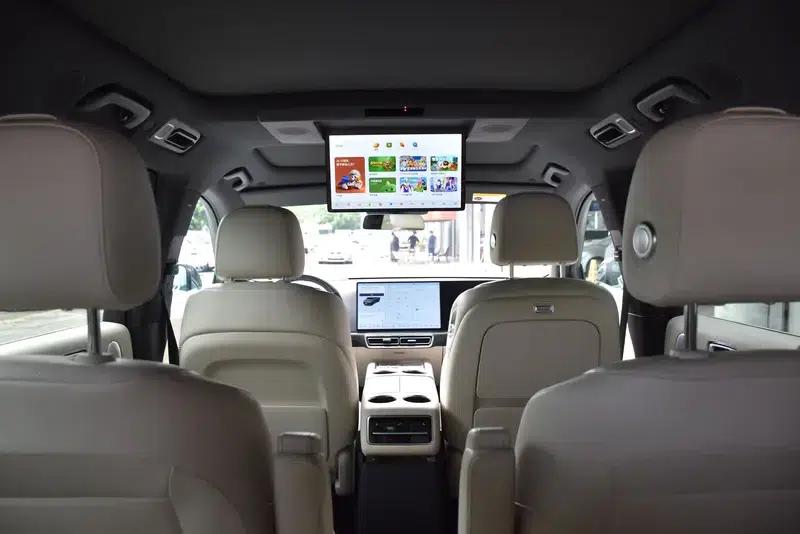 Li Auto L9 2022 Max Edition — миниатюра 10