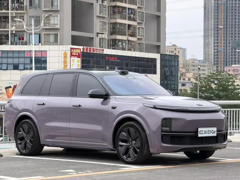 Li Auto L9 2022 Max Edition — миниатюра 3