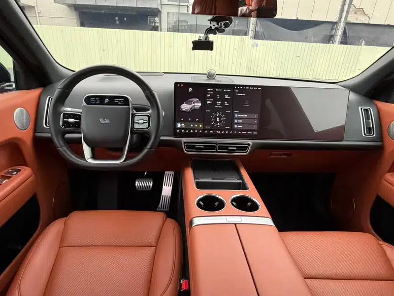 Li Auto L9 2022 Max Edition — миниатюра 10