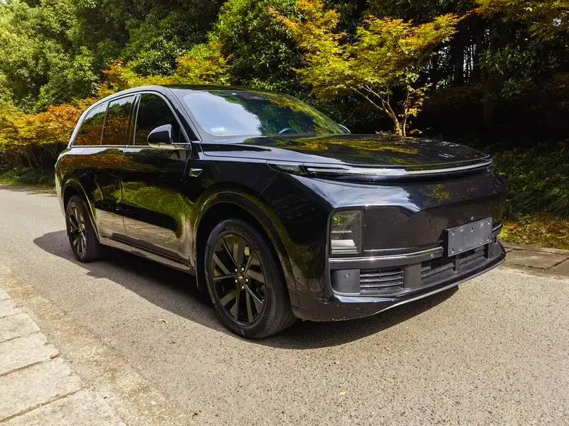 Li Auto L8 2023 Air Edition — миниатюра 3