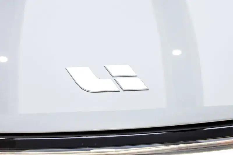 Li Auto L8 2023 Max Edition — миниатюра 13