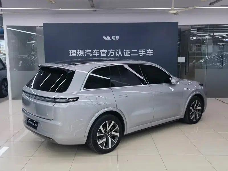 Li Auto L8 2023 Pro Edition — миниатюра 3