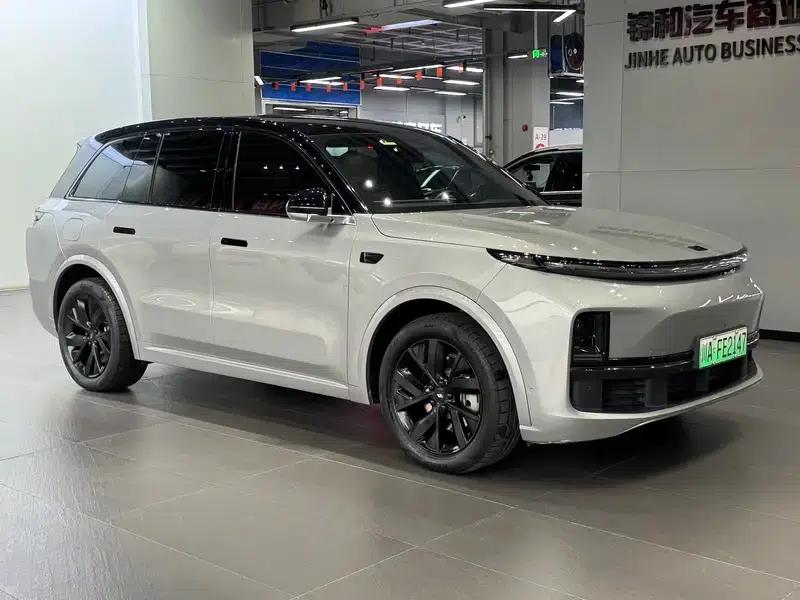 Li Auto L8 2023 Air Edition — миниатюра 3