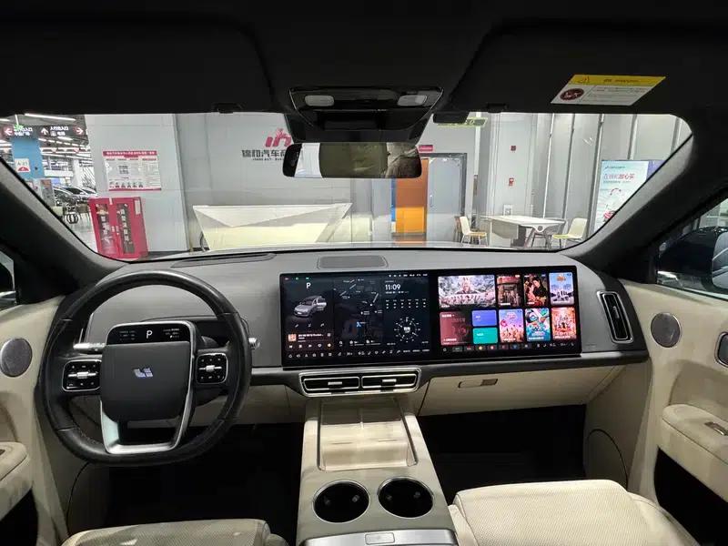 Li Auto L8 2023 Air Edition — миниатюра 8