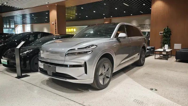 2025 Lado L90 Six-Seat Max — миниатюра 1