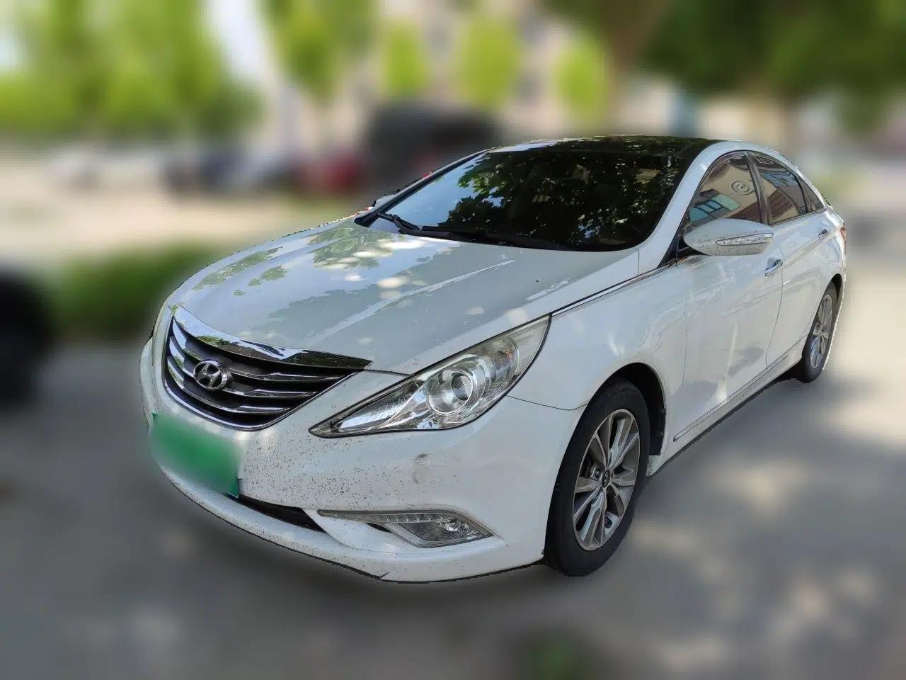 Hyundai Sonata 2014 2.0L Automatic Luxury Edition — миниатюра 1