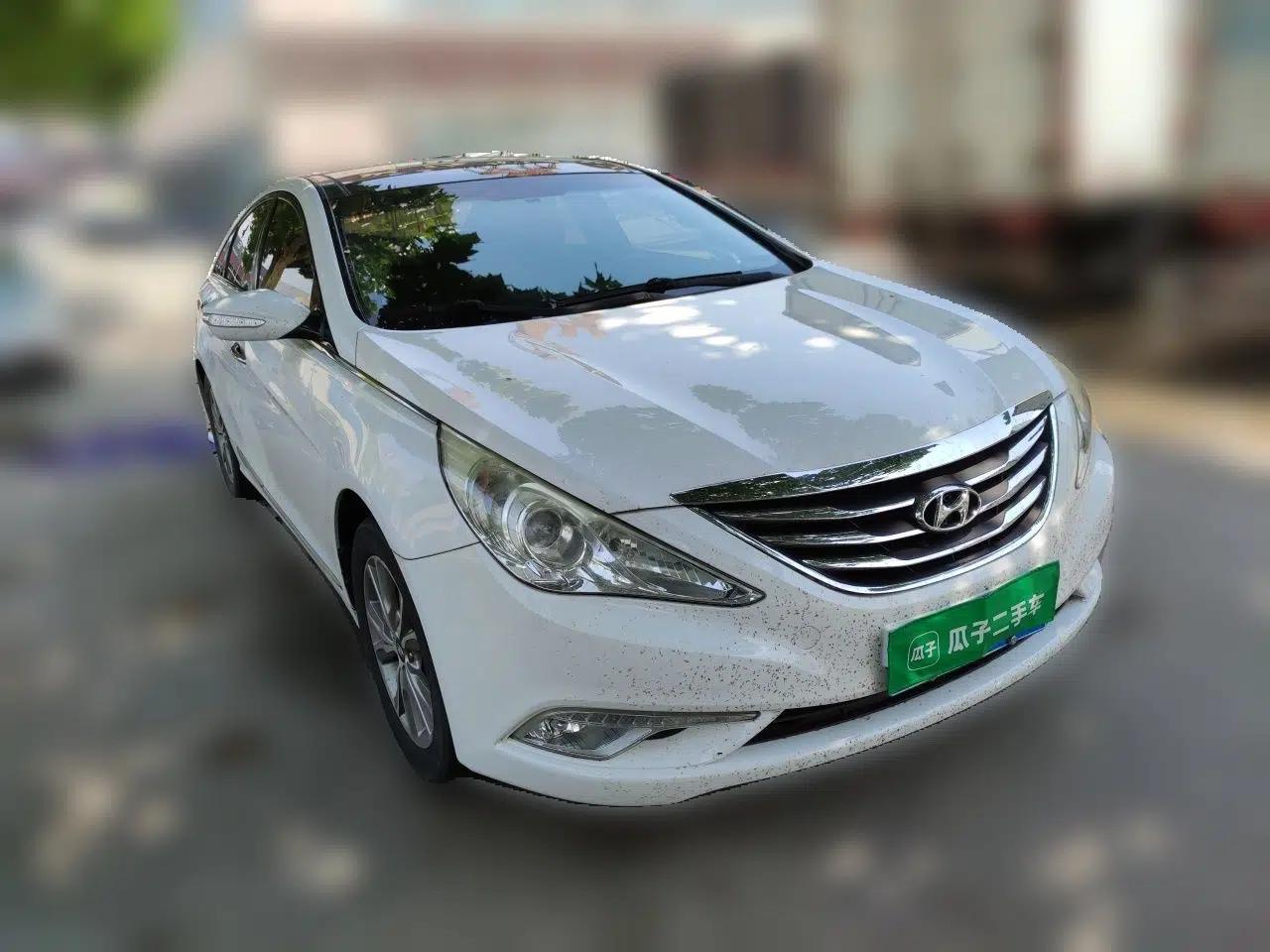 Hyundai Sonata 2014 2.0L Automatic Luxury Edition — миниатюра 3