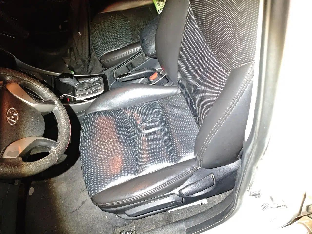 Hyundai Elantra (5th Generation / Langdong) 2013 1.6L Automatic Leading Model — миниатюра 15