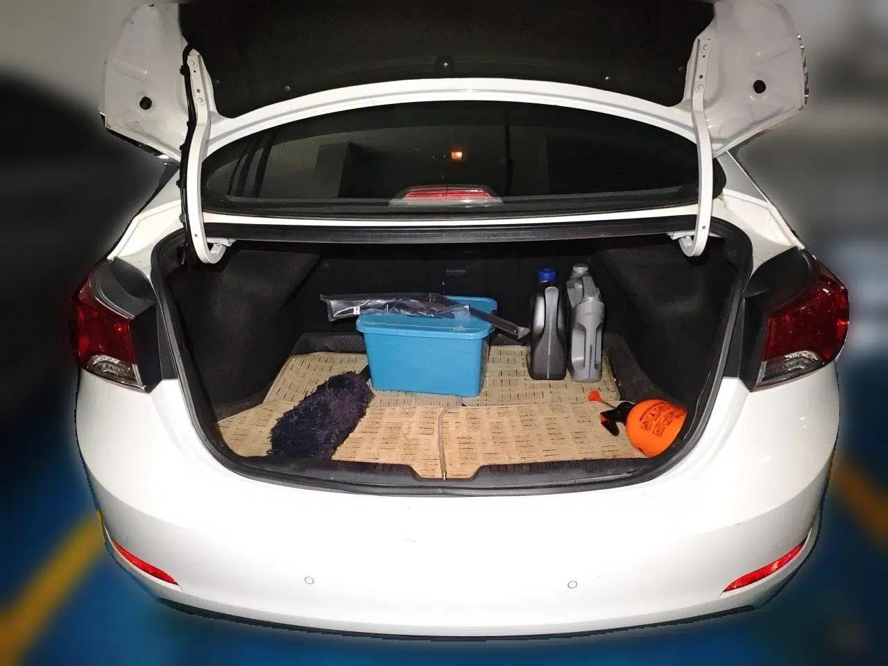 Hyundai Elantra (5th Generation / Langdong) 2013 1.6L Automatic Leading Model — миниатюра 19