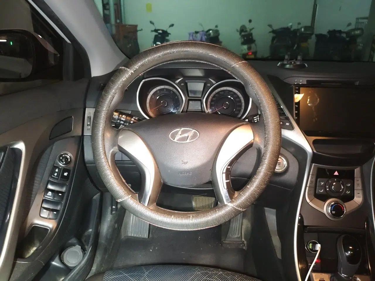 Hyundai Elantra (5th Generation / Langdong) 2013 1.6L Automatic Leading Model — миниатюра 10