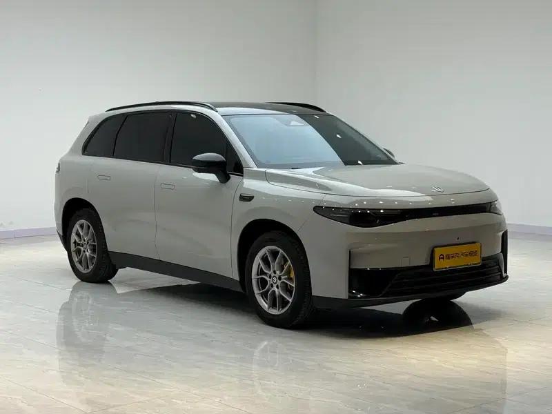 Leapmotor C10 2024 Pure Electric Version 410 Comfort Edition — миниатюра 3