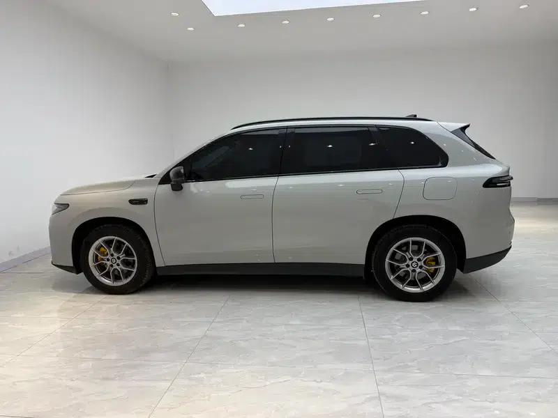 Leapmotor C10 2024 Pure Electric Version 410 Comfort Edition — миниатюра 4