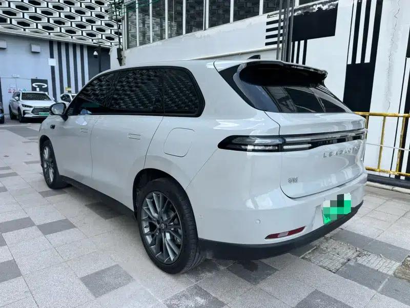 Leapmotor C10 2024 Pure Electric Version 530 Smart Edition — миниатюра 5