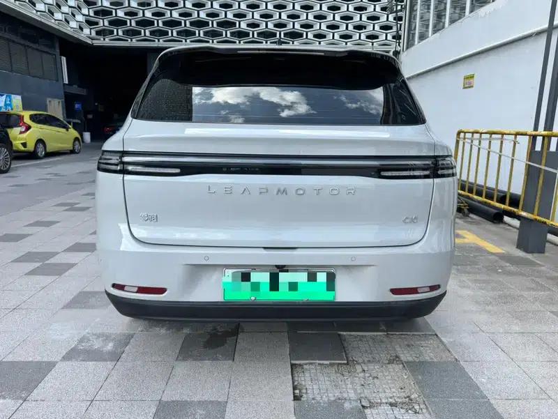 Leapmotor C10 2024 Pure Electric Version 530 Smart Edition — миниатюра 6