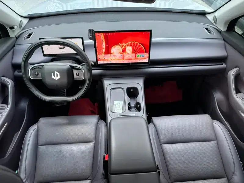 Leapmotor C10 2024 Pure Electric Version 530 Smart Edition — миниатюра 10
