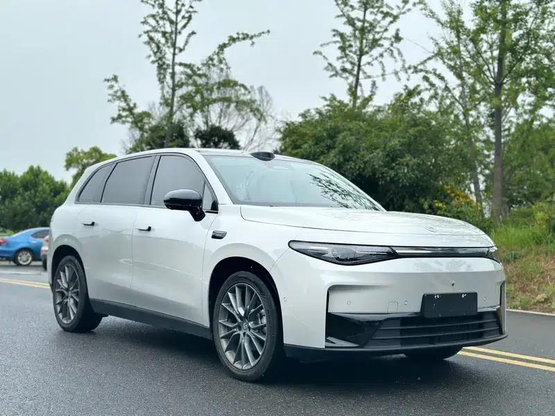 Leapmotor C10 2026 Pure Electric Version with 605 LiDAR — миниатюра 3