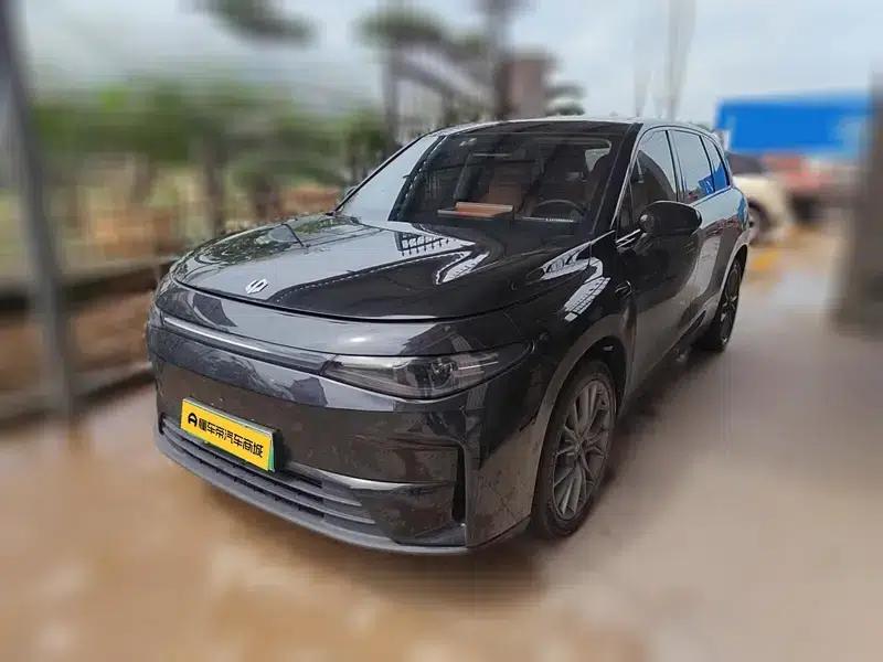 Leapmotor C10 2024 Pure Electric Version 530 Smart Edition — миниатюра 1