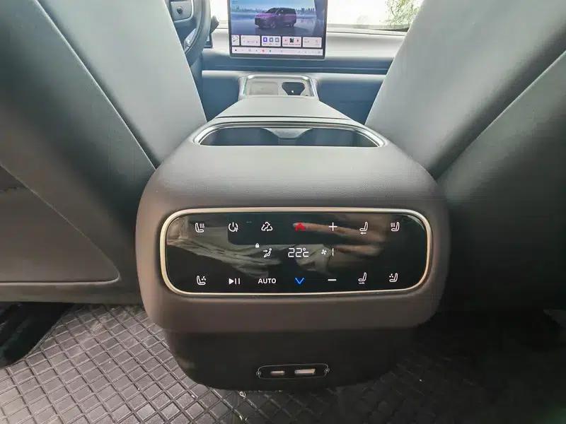 Leapmotor C16 2026 Range Extended Electric Vehicle, 280 LiDAR Edition, 6-Seater — миниатюра 8
