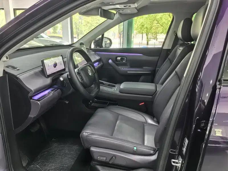 Leapmotor C16 2024 Range Extended Electric 200 Premium Edition — миниатюра 9