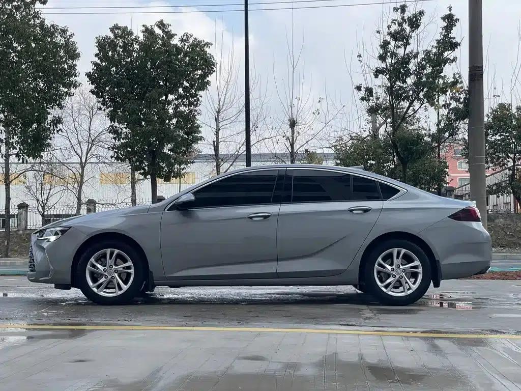 Buick Regal 2024 25T Premium Edition — миниатюра 6