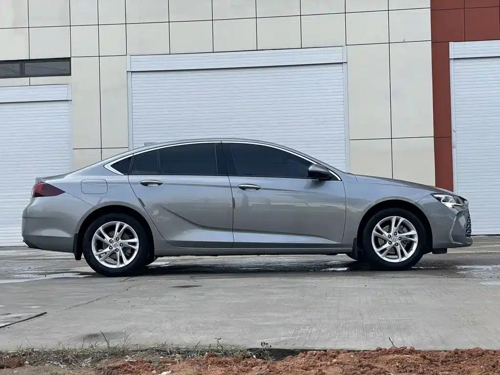 Buick Regal 2024 25T Premium Edition — миниатюра 8