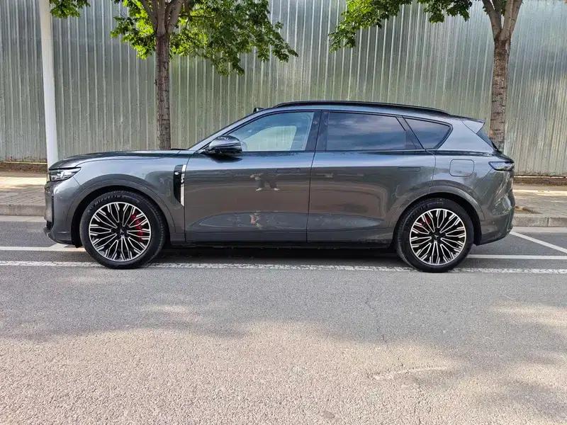 Voyah Free 2025 Free+ 4WD Qiankun Edition — миниатюра 3