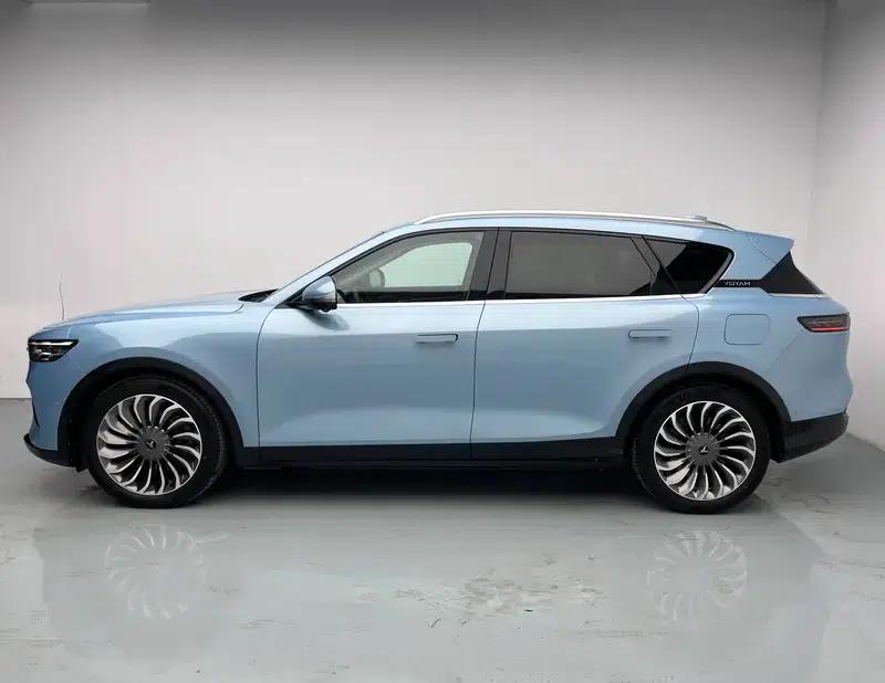 Voyah Free 2023 All-Wheel Drive Extended Range Version — миниатюра 4