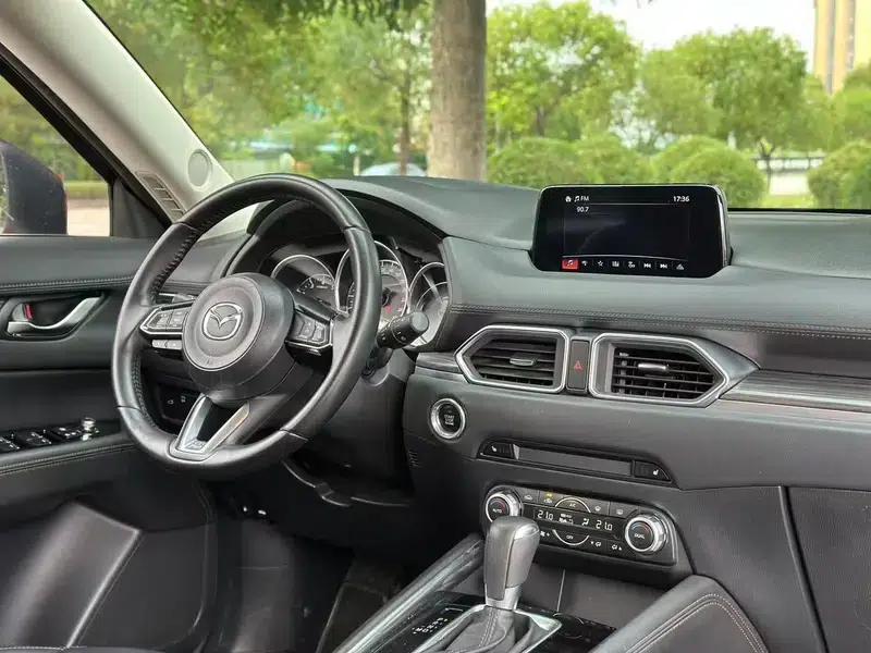 Mazda CX-5 2020 Facelift 2.5L Automatic 2WD Supreme Edition — миниатюра 10