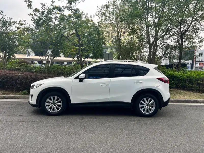 Mazda CX-5 2017 2.0L Automatic 2WD Comfort Model (China V Emission Standard) — миниатюра 3