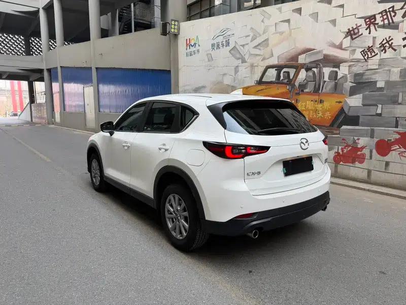 Mazda CX-5 2024 2.0L Automatic 2WD Smart Edition — миниатюра 4