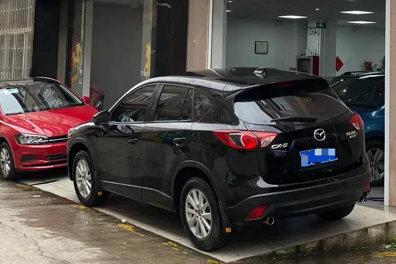 Mazda CX-5 2013 2.0L Manual 2WD Comfort Model — миниатюра 3