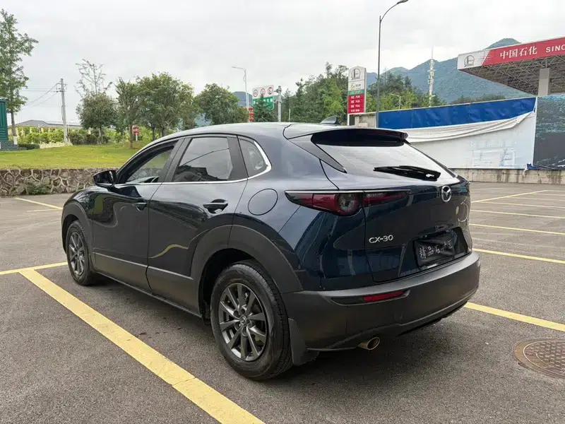 Mazda CX-30 2021 2.0L Automatic Premium Edition — миниатюра 4